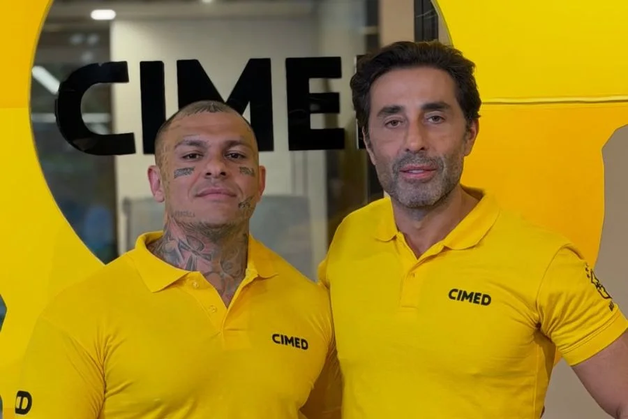 svg+xml;charset=utf em Hello Marketing B2B e SaaS Toguro Cimed